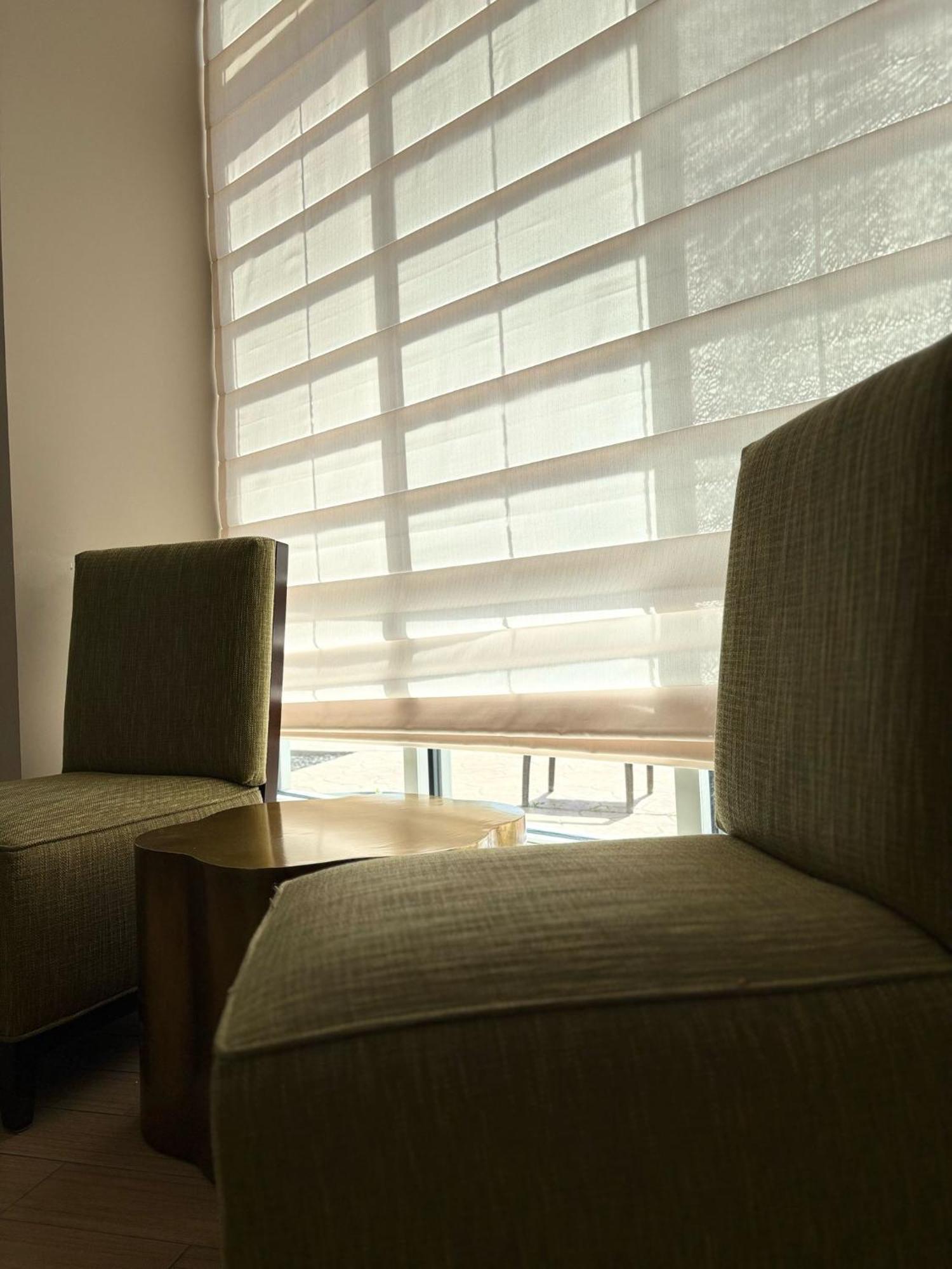 Kozy Hotel Houston North Westfield Extérieur photo